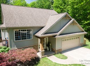 5453 Hidden Acres Ct, Holland, MI 49424