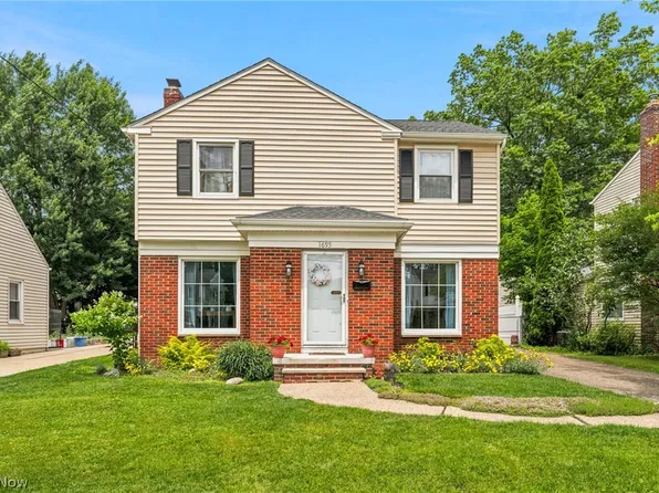 1695 Wiltshire Rd, Akron, OH 44313