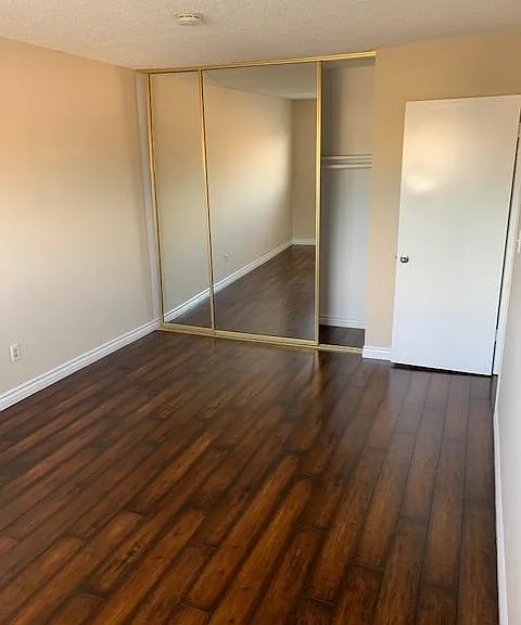 right bedroom closet