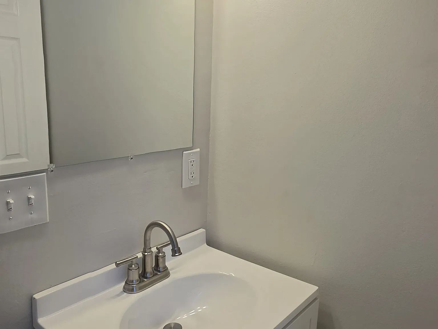 2 bed, 1200 sqft, $2,250 — Photo 3