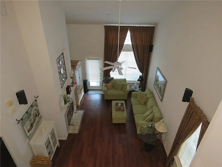 7049 Van Gogh Dr — Photo 10