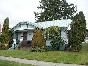 4th image of 684 S Burlington Blvd