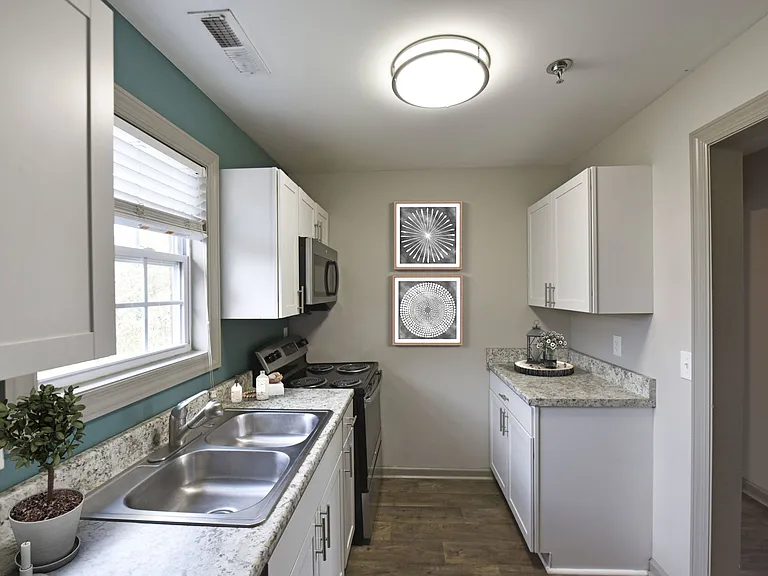 Spacious Kitchen