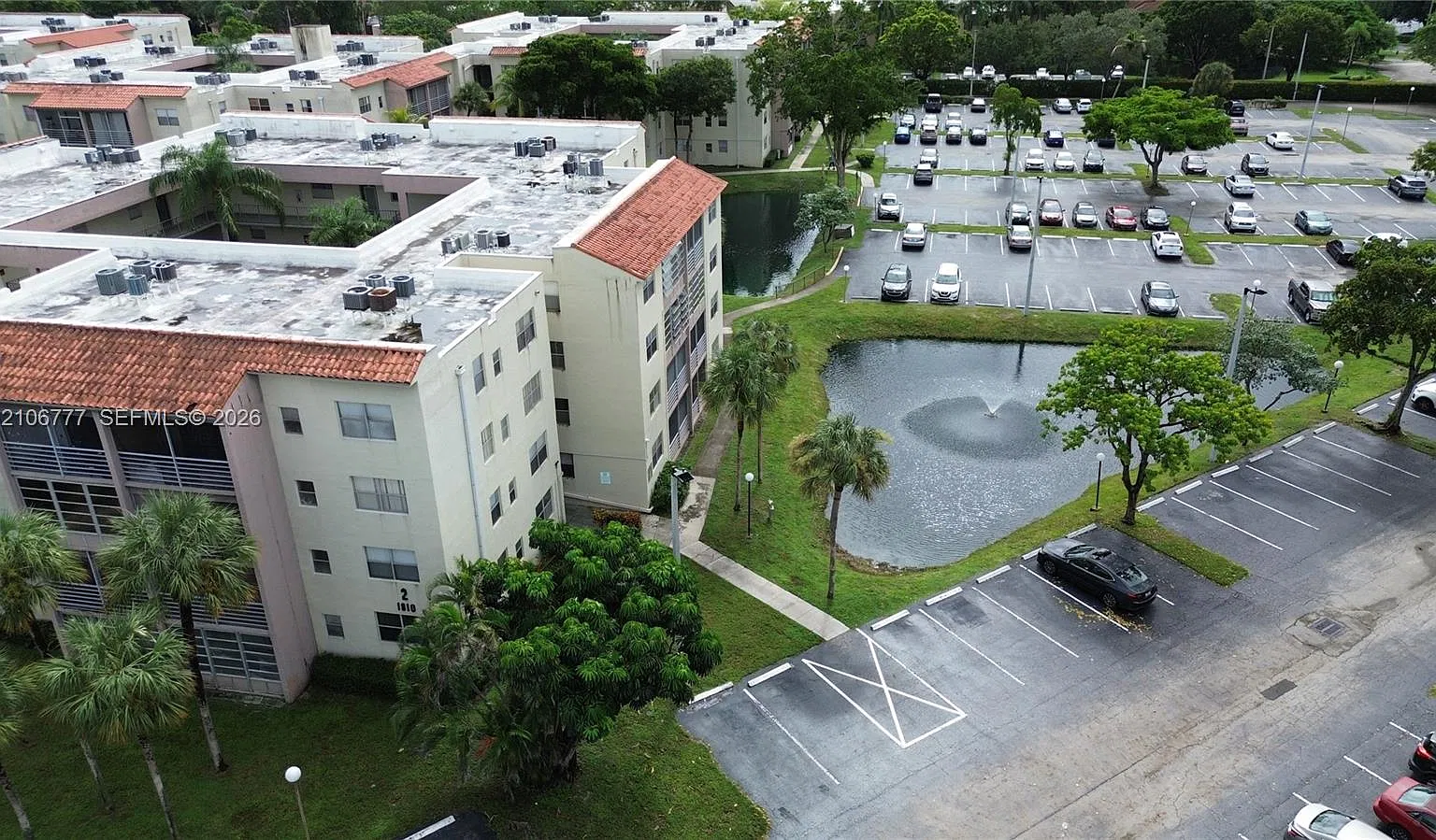 Courtyards Of Broward Con — Photo 1