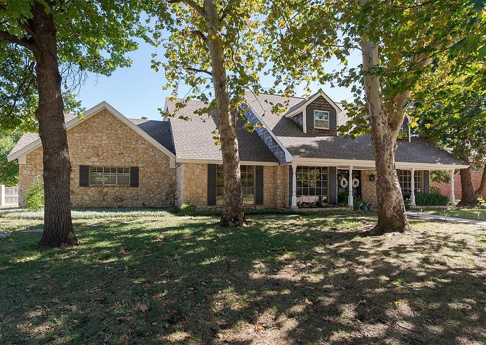 1st image of 12108 Blue Sage Rd