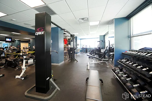 Sold by Halstead Real Estate | media 27