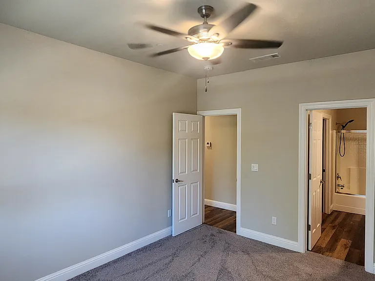Lofty Oak Dr — Photo 11