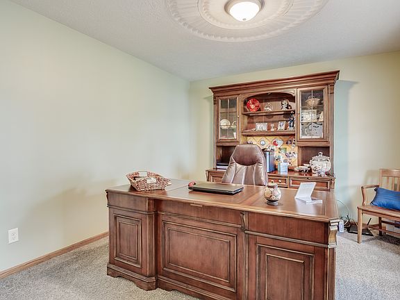 1st floor front office
