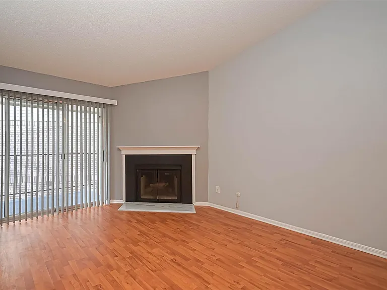 2120 El Paseo St #2108 — Photo 4