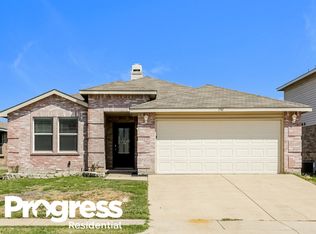 1981 Lariat Dr, Justin, TX 76247