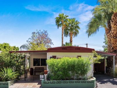 130 Valley Dr, Palm Springs, CA, 92264