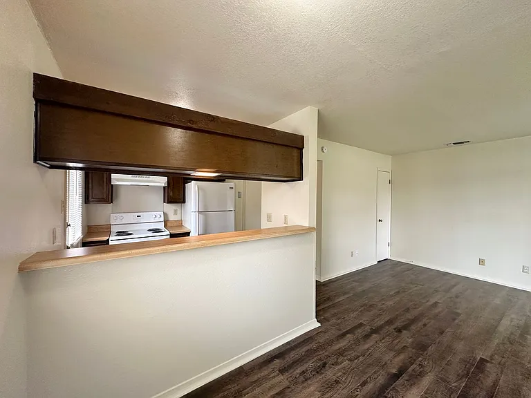2104 N WS Young Dr — Photo 23
