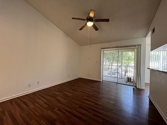 2nd image of 5628 Rock Island Rd #3-186-289