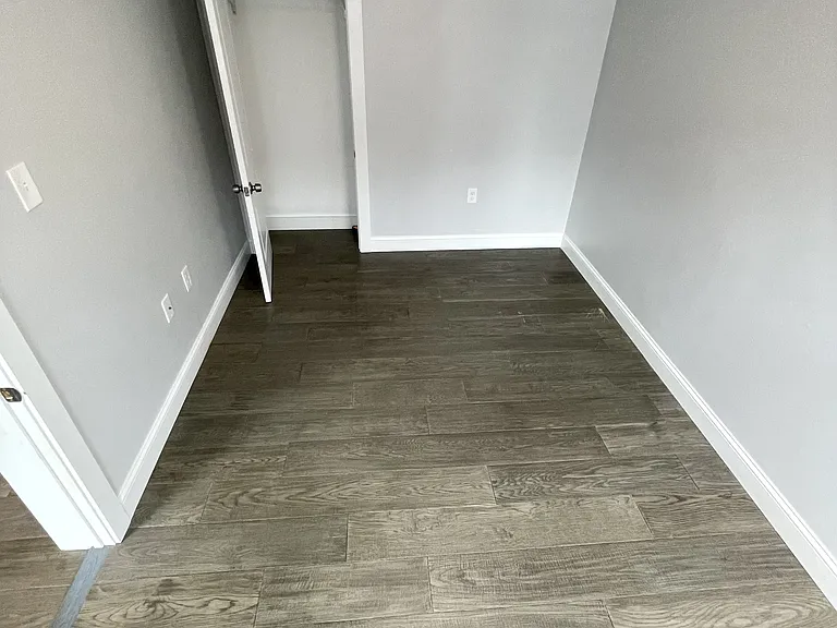 54 Brooks St #2F — Photo 3