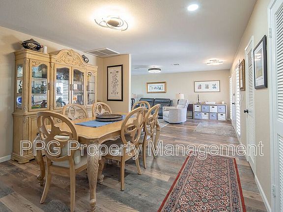 4th image of 9605 Briarwood Cir N
