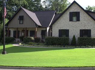 103 Witt Ct, Clinton, TN 37716