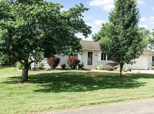 802 Adams St, Aviston, IL 62216