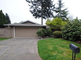 8506 49th St W, University Place, WA 98467