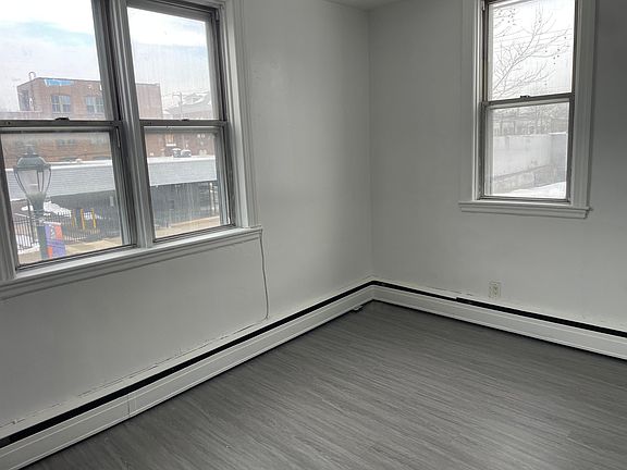 3rd image of 6833-35 Torresdale Ave #2F