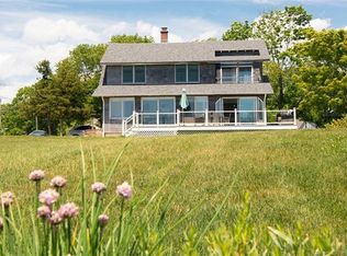 71 Noyes Ave, Stonington, CT 06378