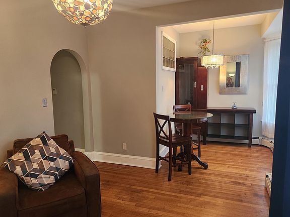 2nd image of 31 S Main Ave #3