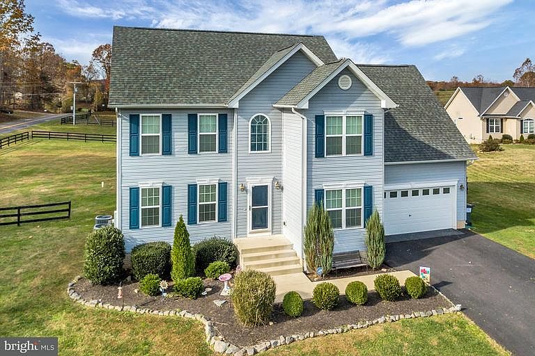 1st image of 8271 Glendale Cir