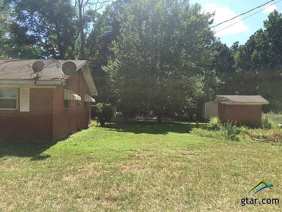 3rd image of 1717 County Road 4704
