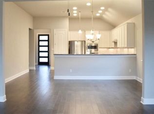 133 N Sage Holw, Dripping Springs, TX 78620