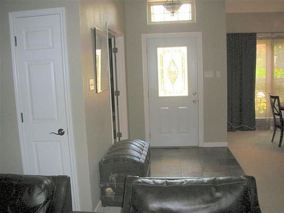 2nd image of 810 Fawn Valley Dr