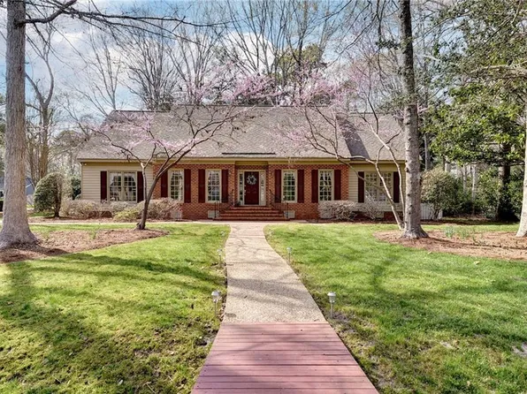 111 Swinley Frst, Williamsburg, VA 23188