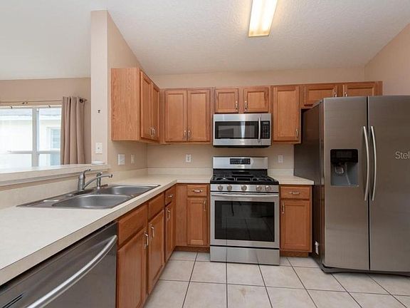 5th image of 6130 Skylarkcrest Dr #6130