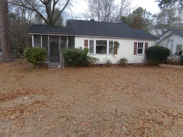 165 Poinsett Dr, Sumter, SC 29150
