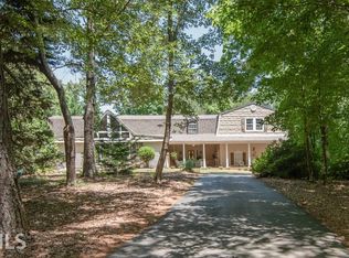 579 Wax Rd SE, Silver creek, GA 30173