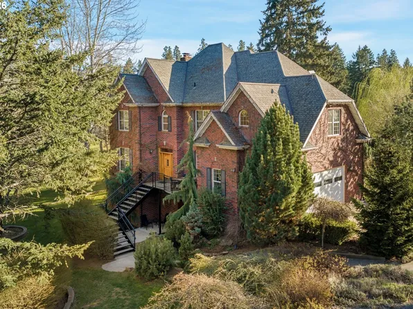 4050 Sylvester Dr, Hood River, OR 97031