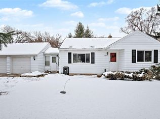 665 Four Mile Rd NW, Comstock Park, MI 49321