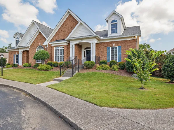412 Village Hall Pl, Nashville, TN 37215