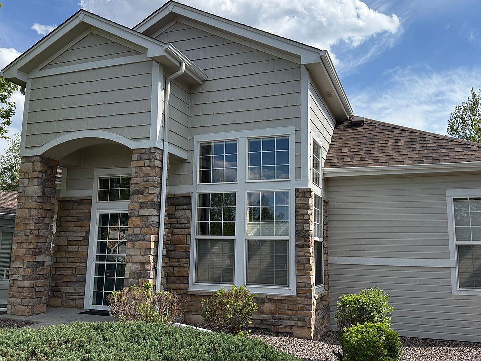 Front entrance to unit S-101