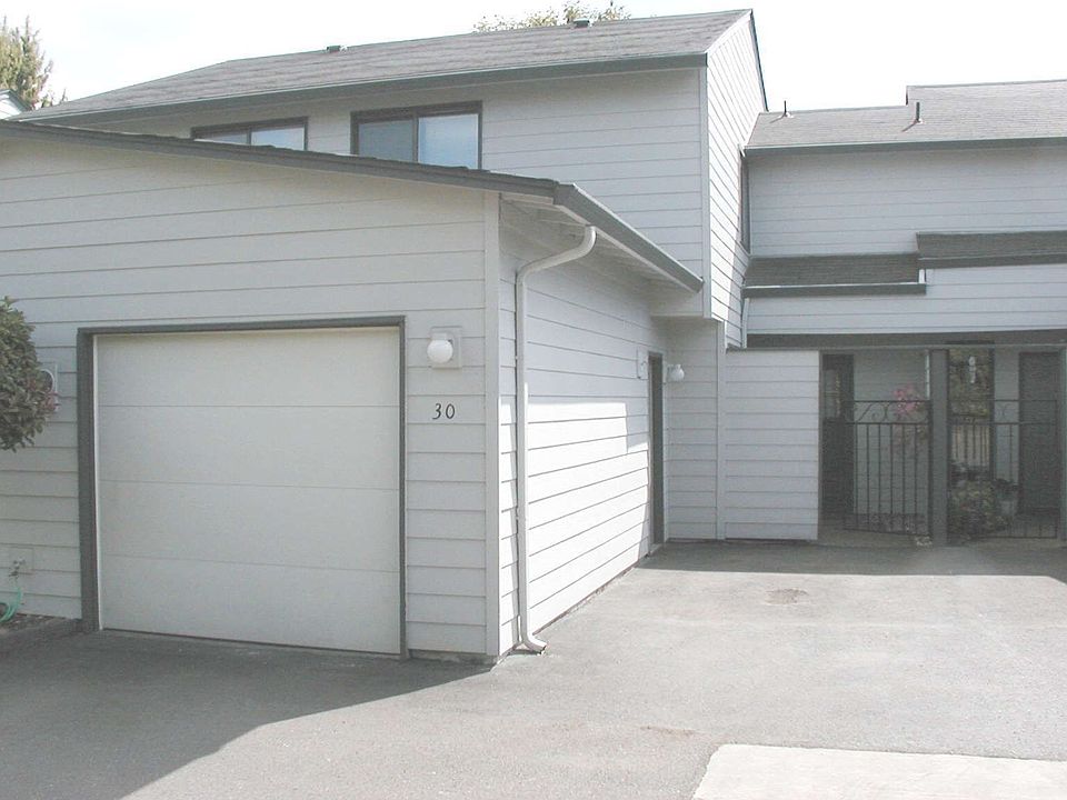 1st image of 8620 NE Mason Dr #30