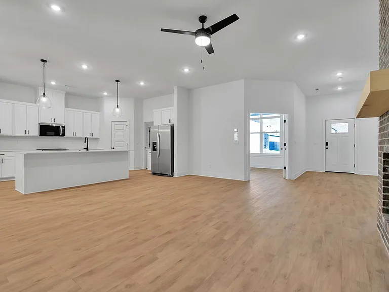 2907 N Grey Squirrel Dr — Photo 4