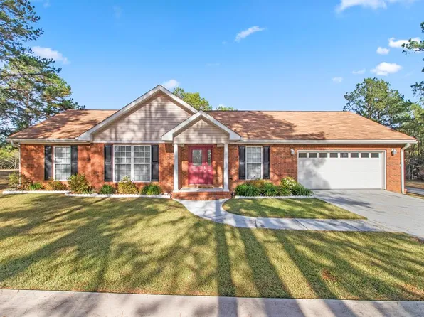 1707 South College, Newton, AL 36352