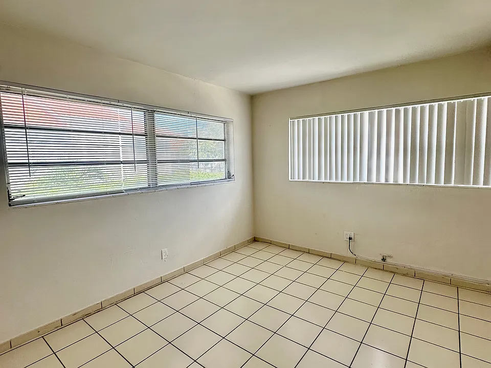 11605-07 Canal Dr #13