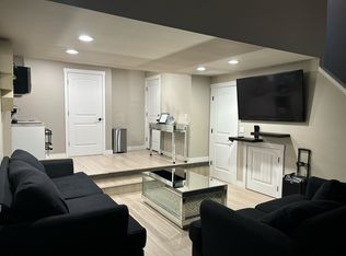 488 Goldfish Farm Rd SE, Albany, OR 97322