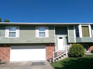 1700 SW 24th St, Lincoln, NE 68522