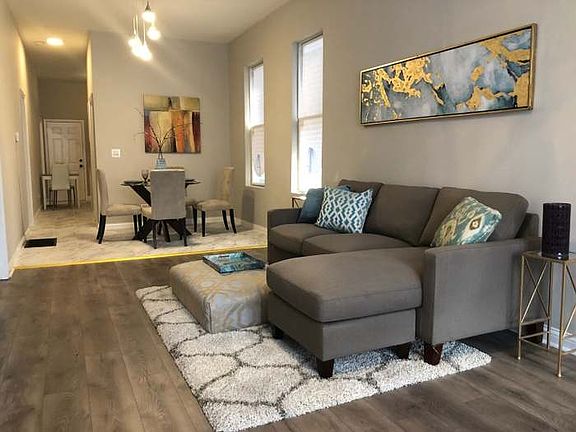 4th image of 8921 S Exchange Ave #1