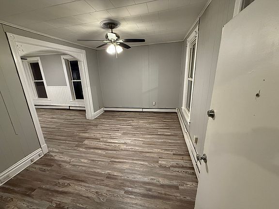 4th image of 19 Reservoir St