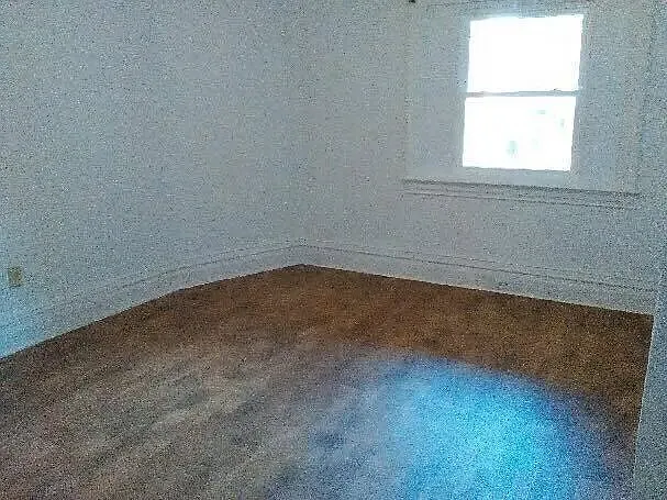2 bed, $995 — Photo 4