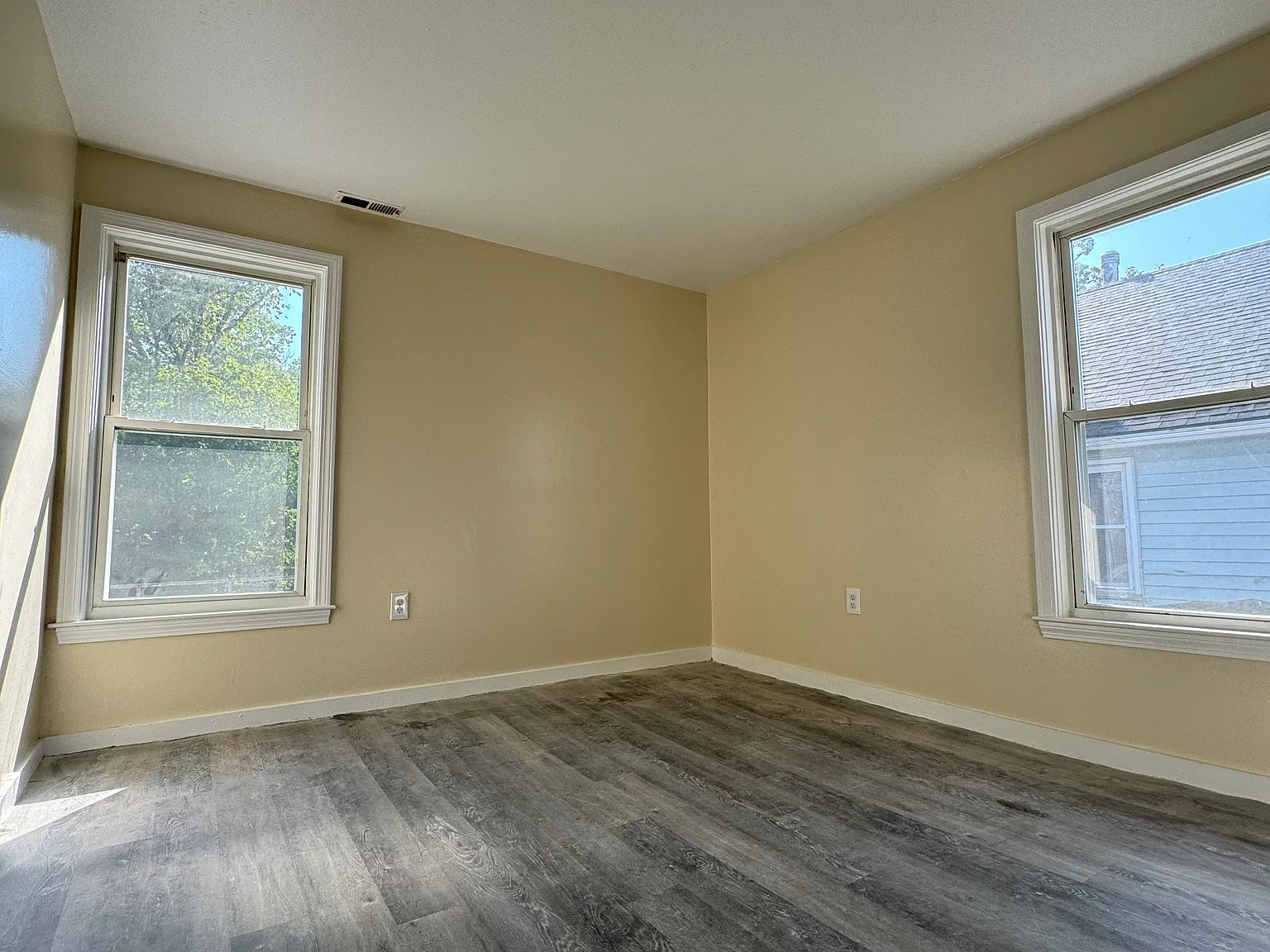 2 bed, $1,795 — Photo 4