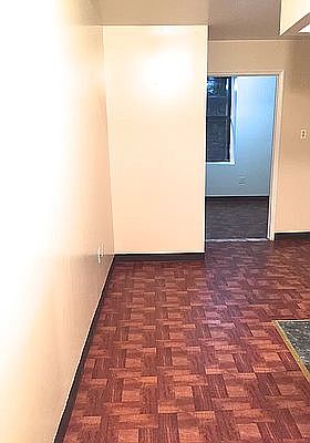 3rd image of 154 Vermilyea Ave APT B