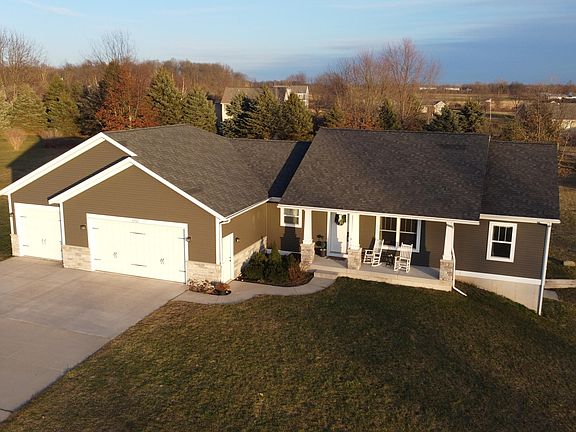 2nd image of 8962 Wabasis Pointe Dr NE