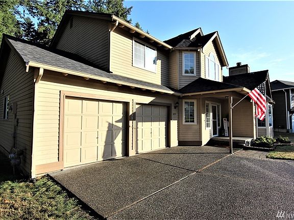 2nd image of 10355 Ashley Cir NW